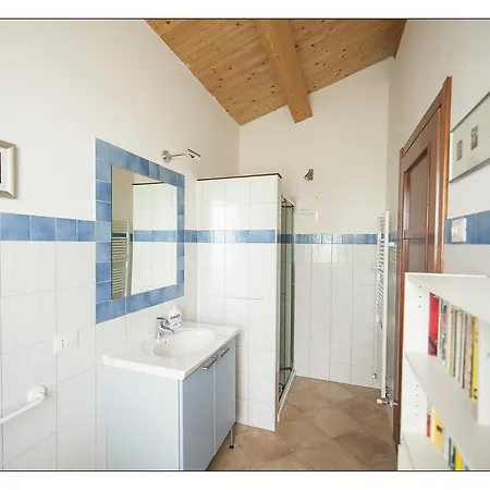 לינה וארוחת בוקר Montesterlino צ'זנה